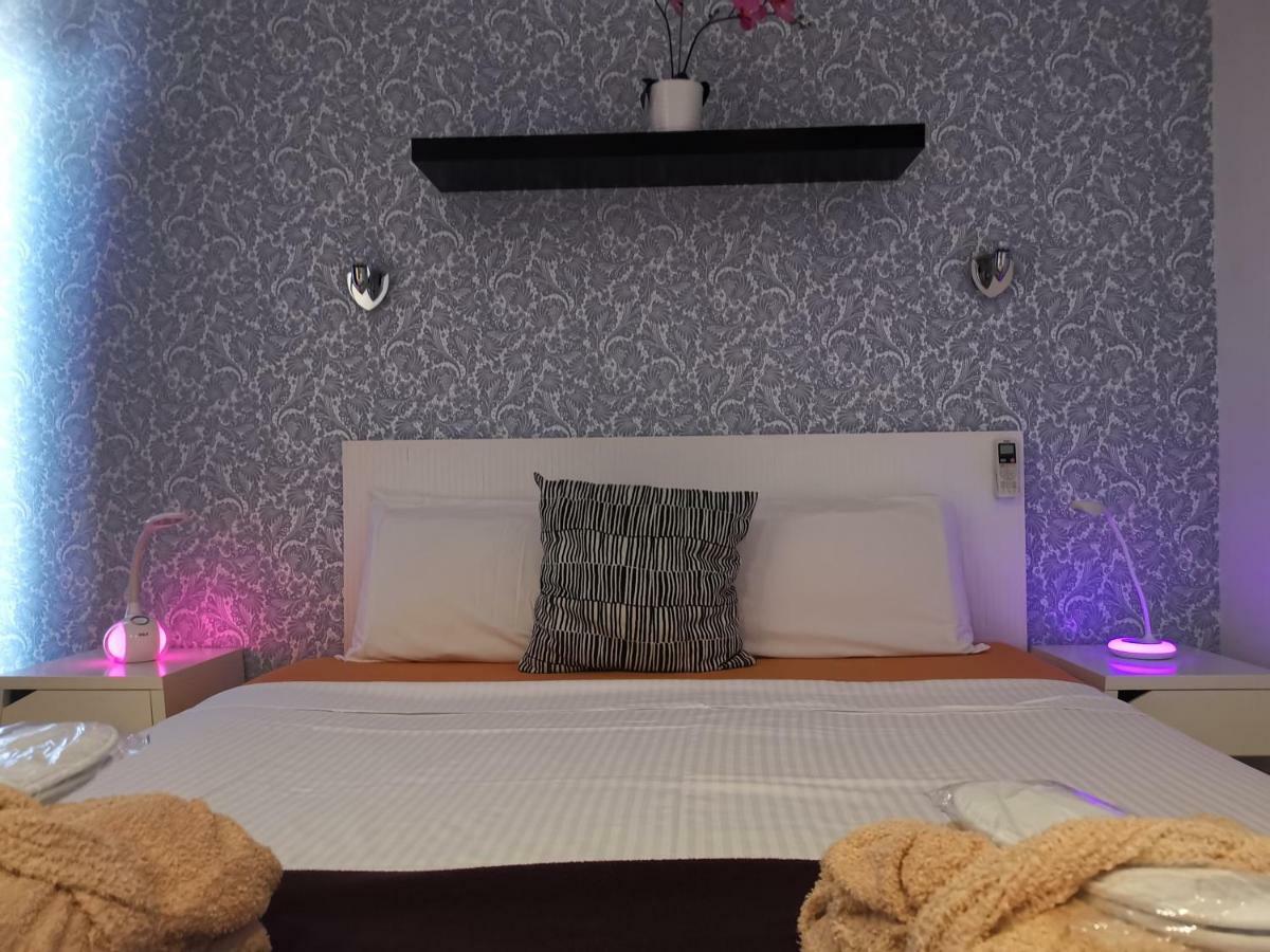 Rainbow Golf Bungalows, Gay Men-Only Resort Maspalomas  Exterior photo